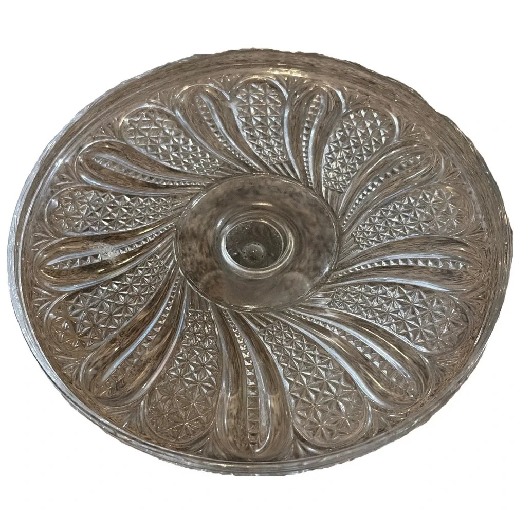 McKee Glass Feather Pattern‎ Cake Stand 8 1/4